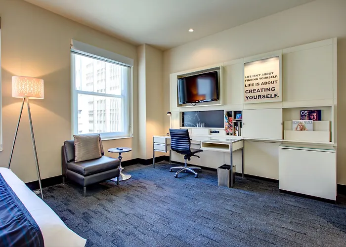 The Midland Hotel, Chicago, A Tribute Portfolio 4*