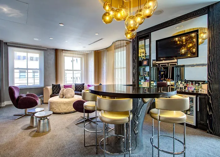 The Midland Hotel, Chicago, A Tribute Portfolio 4*